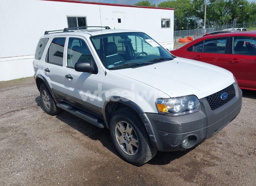 Photo 12 of 2005 Ford Escape XLT (VIN 1FMYU93125KA69876)