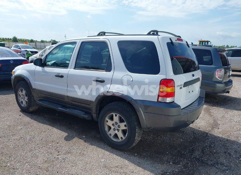 Photo 3 of 2005 Ford Escape XLT (VIN 1FMYU93125KA69876)