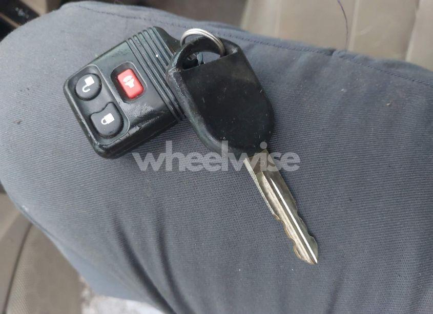 Photo 11 of 2005 Ford Escape XLT (VIN 1FMYU93125KC70497)