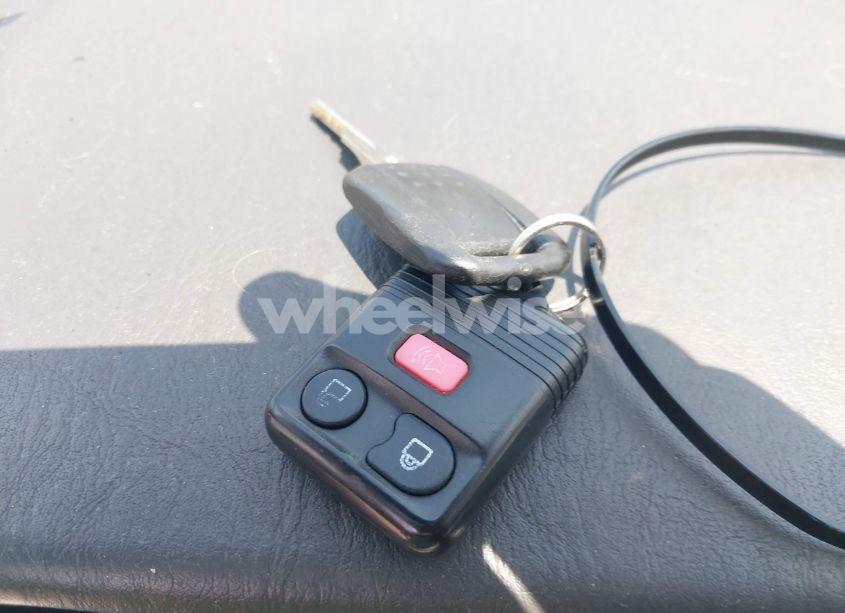 Photo 11 of 2006 Ford Escape XLT/XLT SPORT (VIN 1FMYU93126KC65933)