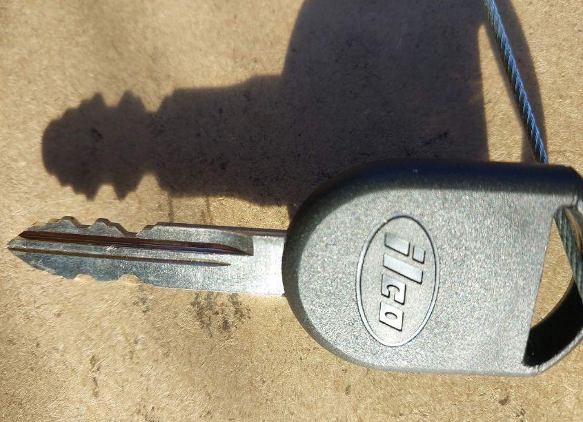 Photo 11 of 2006 Ford Escape XLT/XLT SPORT (VIN 1FMYU93126KD03323)