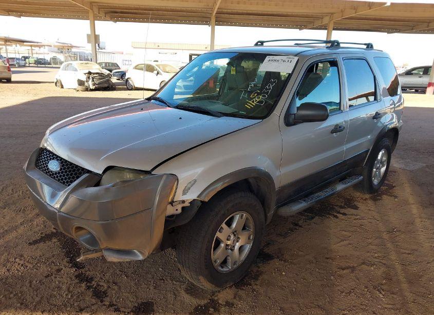 Photo 2 of 2006 Ford Escape XLT/XLT SPORT (VIN 1FMYU93126KD03323)