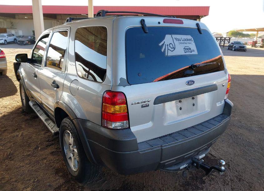 Photo 3 of 2006 Ford Escape XLT/XLT SPORT (VIN 1FMYU93126KD03323)