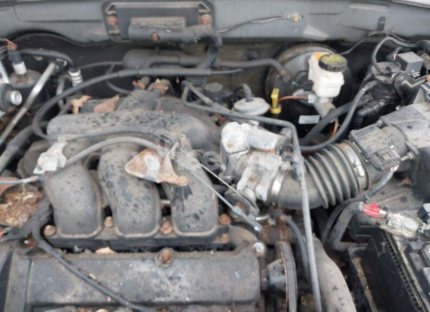 Photo 10 of 2003 Ford Escape XLT (VIN 1FMYU93133KD90533)