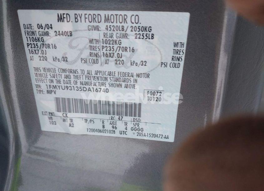 Photo 9 of 2005 Ford Escape XLT (VIN 1FMYU93135DA16740)