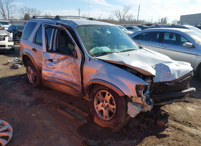 2005 Ford Escape XLT (VIN 1FMYU93135KA43478) main photo
