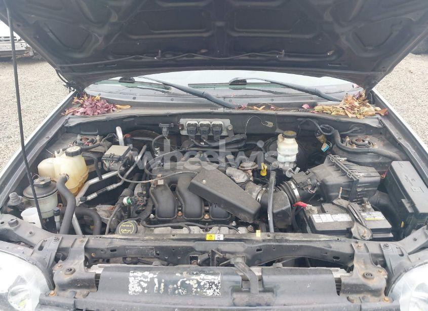 Photo 10 of 2006 Ford Escape XLT/XLT SPORT (VIN 1FMYU93136KA33552)