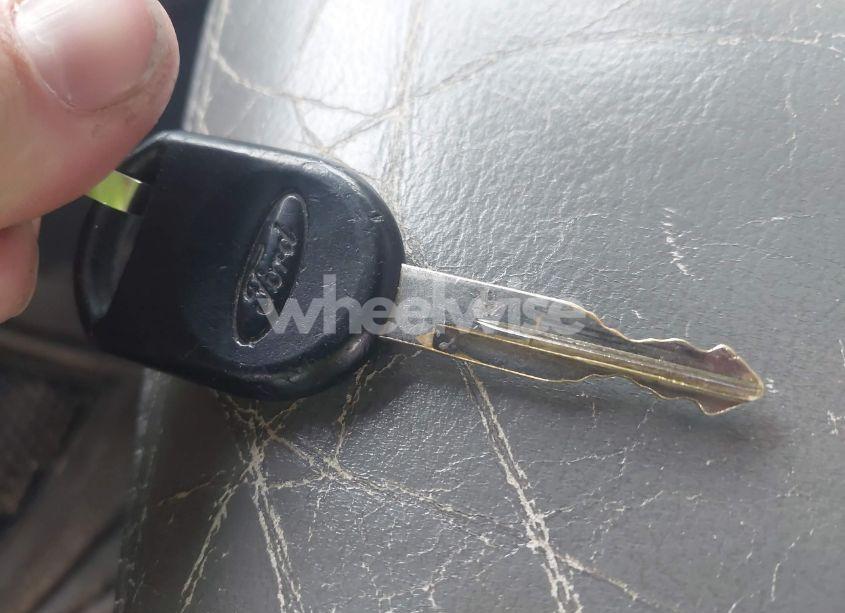 Photo 11 of 2006 Ford Escape XLT/XLT SPORT (VIN 1FMYU93136KA33552)