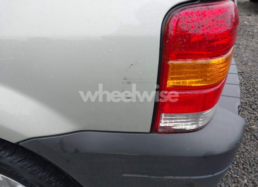 Photo 6 of 2006 Ford Escape XLT/XLT SPORT (VIN 1FMYU93136KA52182)