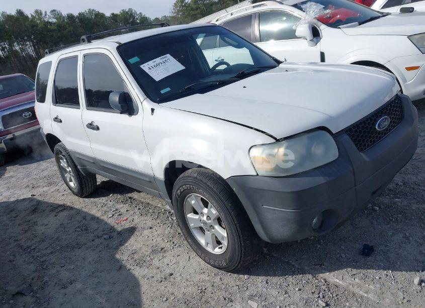 2006 Ford Escape XLT/XLT SPORT (VIN 1FMYU93136KA96540) main photo