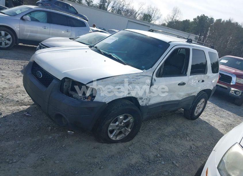 Photo 2 of 2006 Ford Escape XLT/XLT SPORT (VIN 1FMYU93136KA96540)