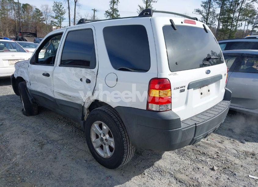 Photo 3 of 2006 Ford Escape XLT/XLT SPORT (VIN 1FMYU93136KA96540)