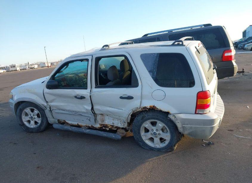 Photo 14 of 2007 Ford Escape XLT/XLT SPORT (VIN 1FMYU93137KB07098)