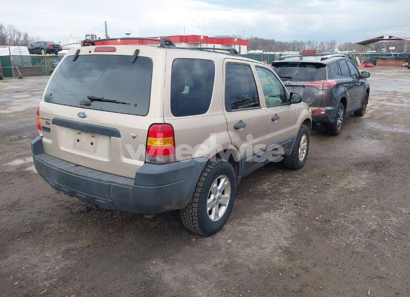 Photo 4 of 2007 Ford Escape XLT/XLT SPORT (VIN 1FMYU93137KB58603)