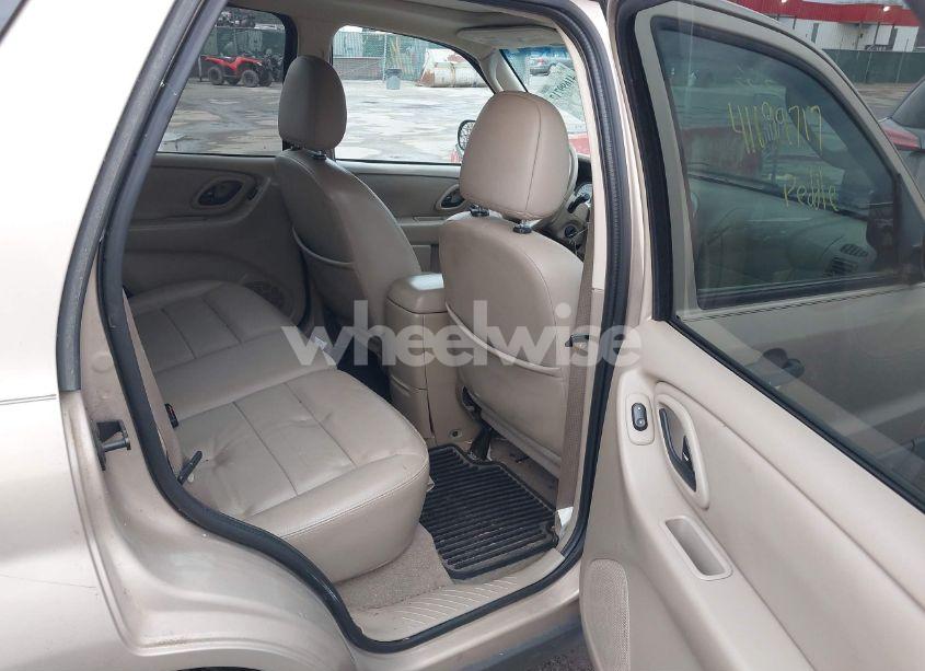 Photo 8 of 2007 Ford Escape XLT/XLT SPORT (VIN 1FMYU93137KB58603)