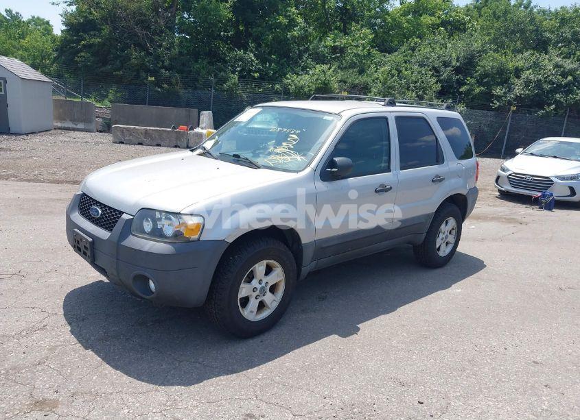 Photo 2 of 2007 Ford Escape XLT/XLT SPORT (VIN 1FMYU93137KB87437)