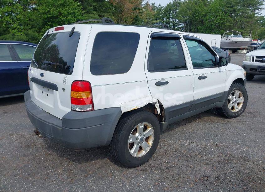 Photo 4 of 2007 Ford Escape XLT/XLT SPORT (VIN 1FMYU93137KC07508)