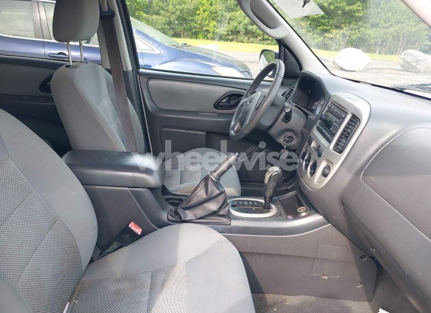 Photo 5 of 2007 Ford Escape XLT/XLT SPORT (VIN 1FMYU93137KC07508)