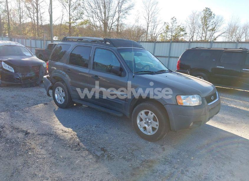 2003 Ford Escape XLT (VIN 1FMYU93143KA09661) main photo