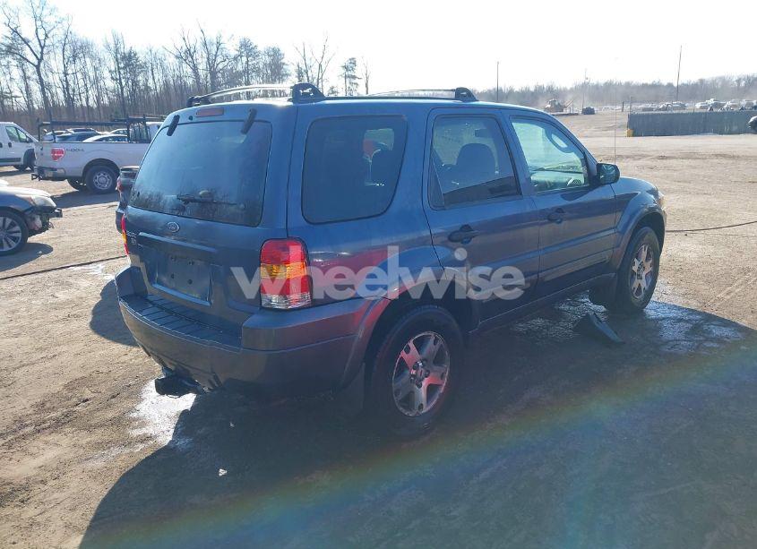 Photo 4 of 2005 Ford Escape XLT (VIN 1FMYU93145KA08173)