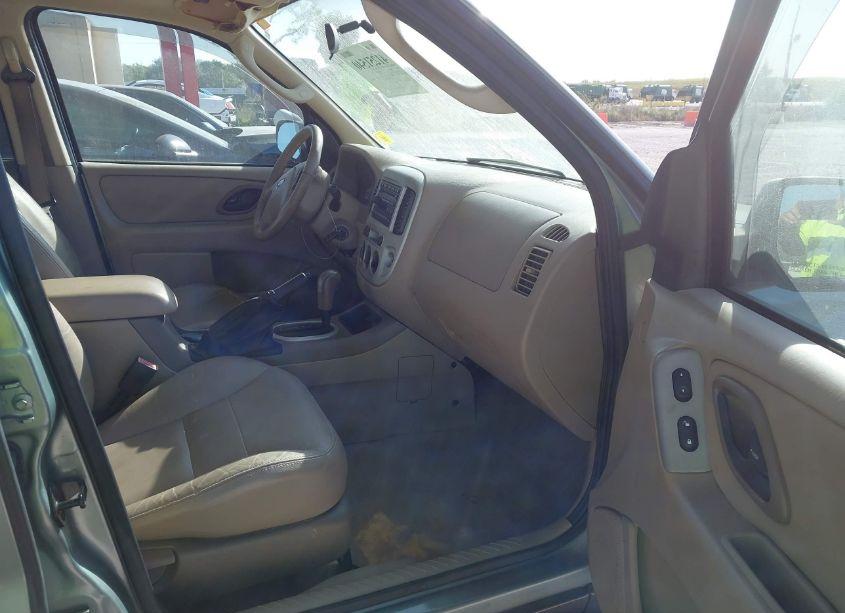 Photo 5 of 2006 Ford Escape XLT/XLT SPORT (VIN 1FMYU93146KA76734)