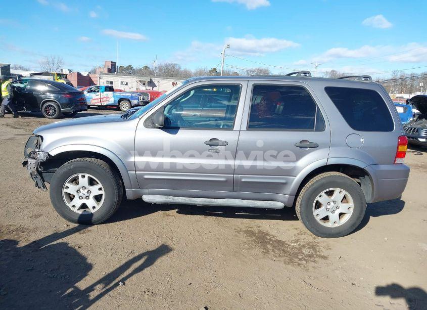 Photo 15 of 2007 Ford Escape XLT/XLT SPORT (VIN 1FMYU93147KA75469)