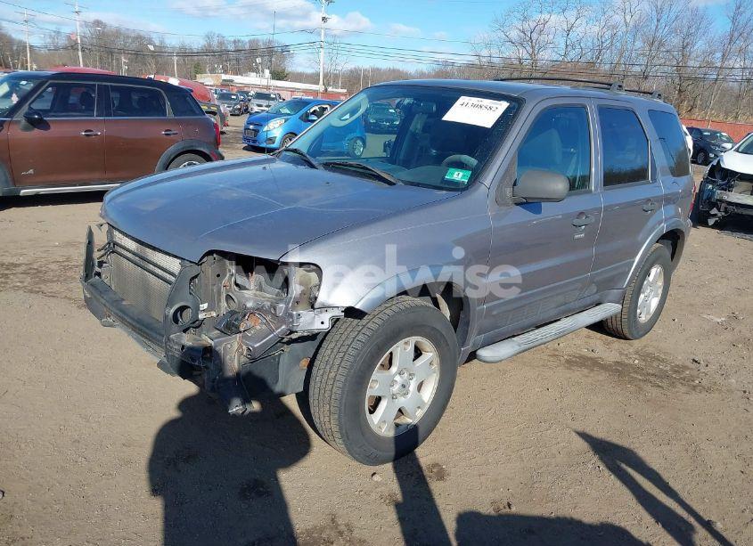 Photo 2 of 2007 Ford Escape XLT/XLT SPORT (VIN 1FMYU93147KA75469)