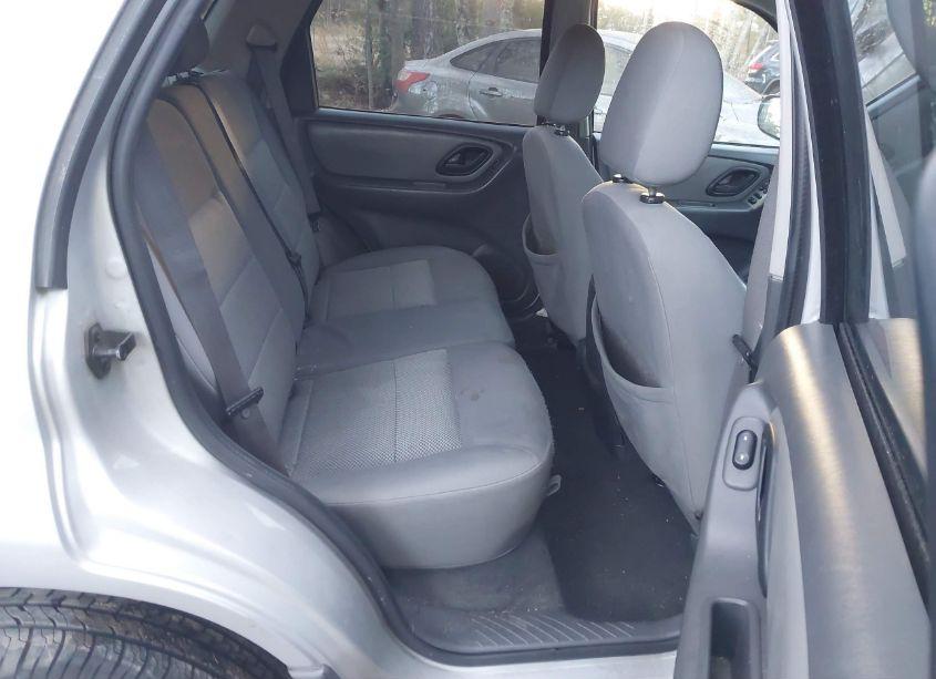 Photo 8 of 2007 Ford Escape XLT/XLT SPORT (VIN 1FMYU93147KC04357)