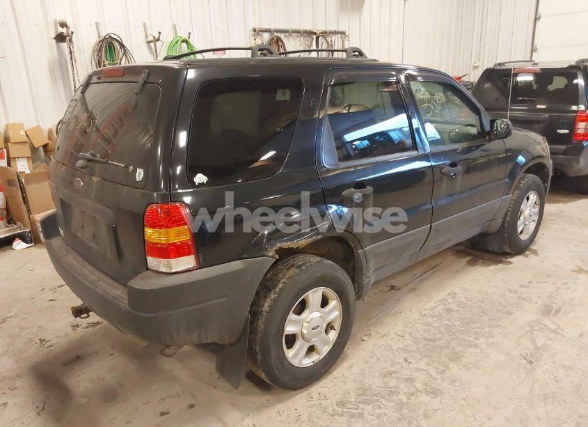 Photo 4 of 2003 Ford Escape XLT (VIN 1FMYU93153KC42657)