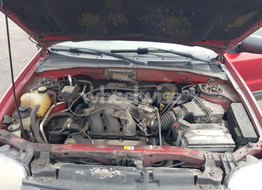 Photo 10 of 2004 Ford Escape XLT (VIN 1FMYU93154DA14180)