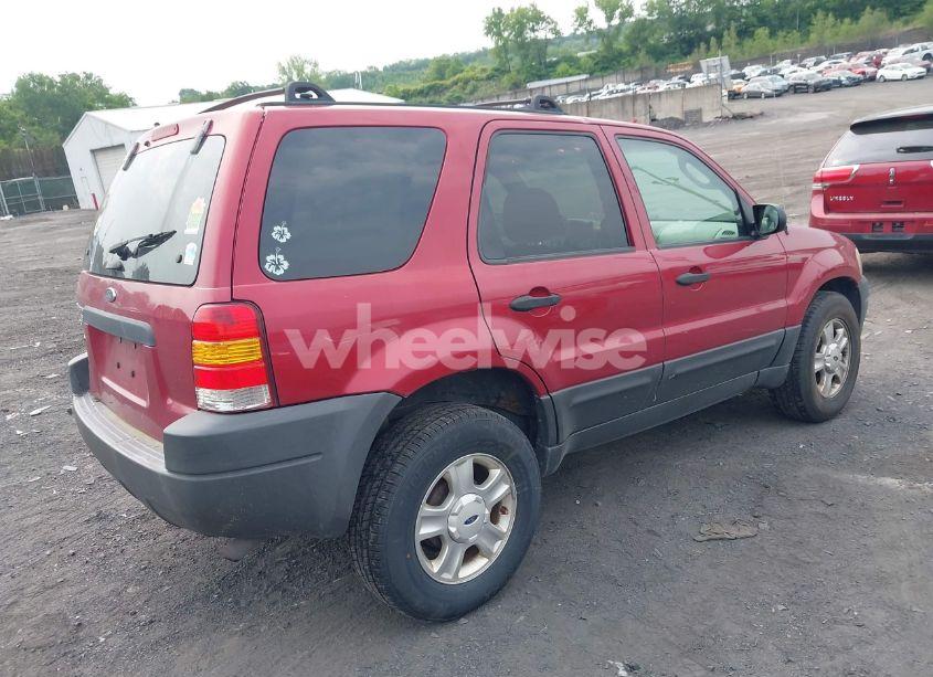 Photo 4 of 2004 Ford Escape XLT (VIN 1FMYU93154DA14180)