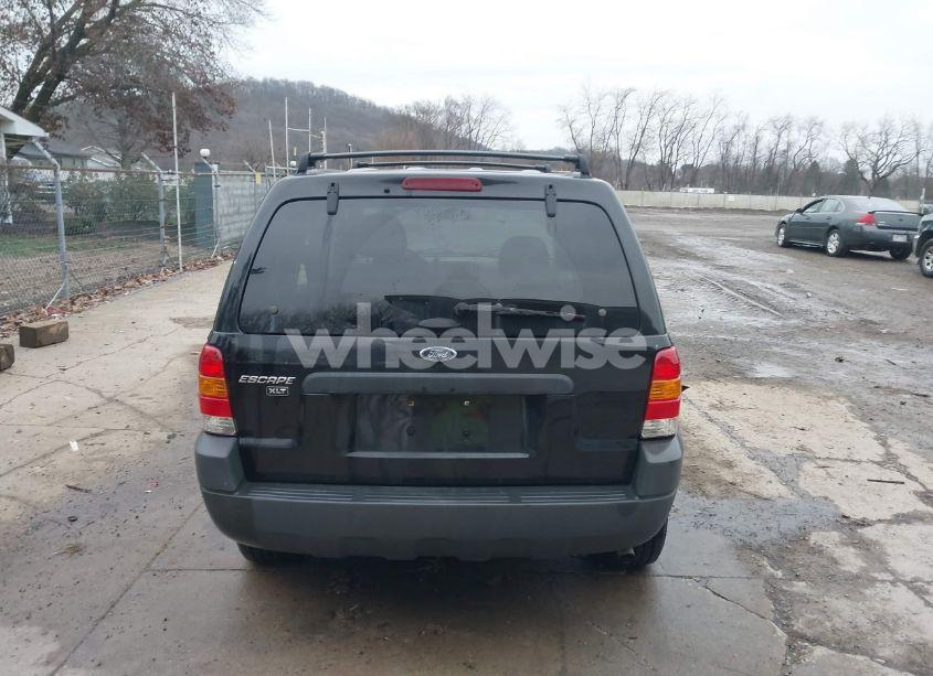 Photo 17 of 2004 Ford Escape XLT (VIN 1FMYU93154KA35073)