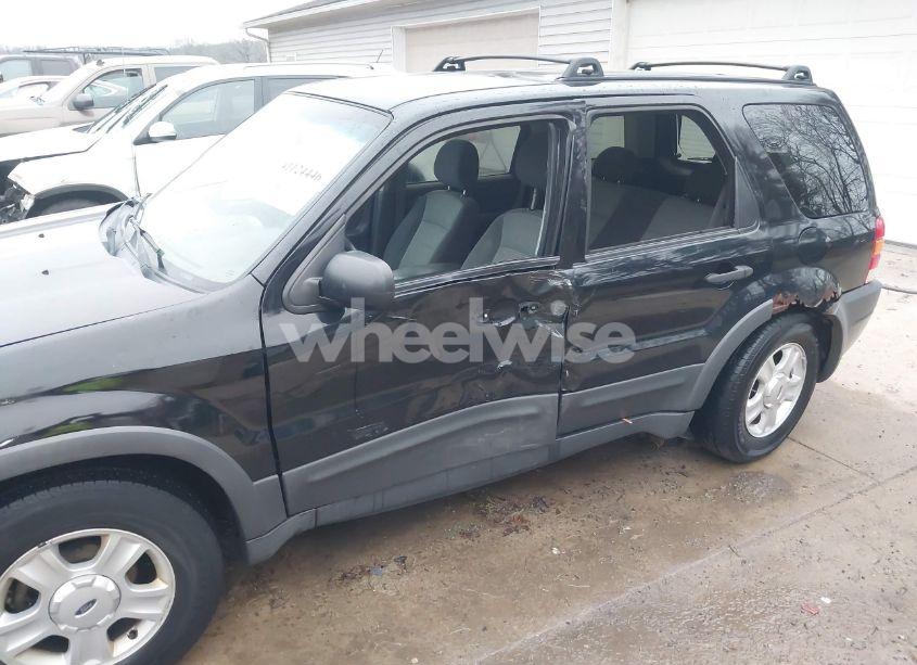 Photo 6 of 2004 Ford Escape XLT (VIN 1FMYU93154KA35073)