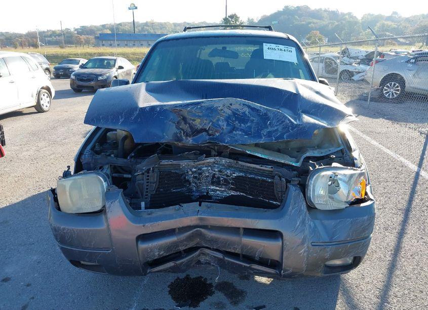 Photo 12 of 2004 Ford Escape XLT (VIN 1FMYU93154KB38266)