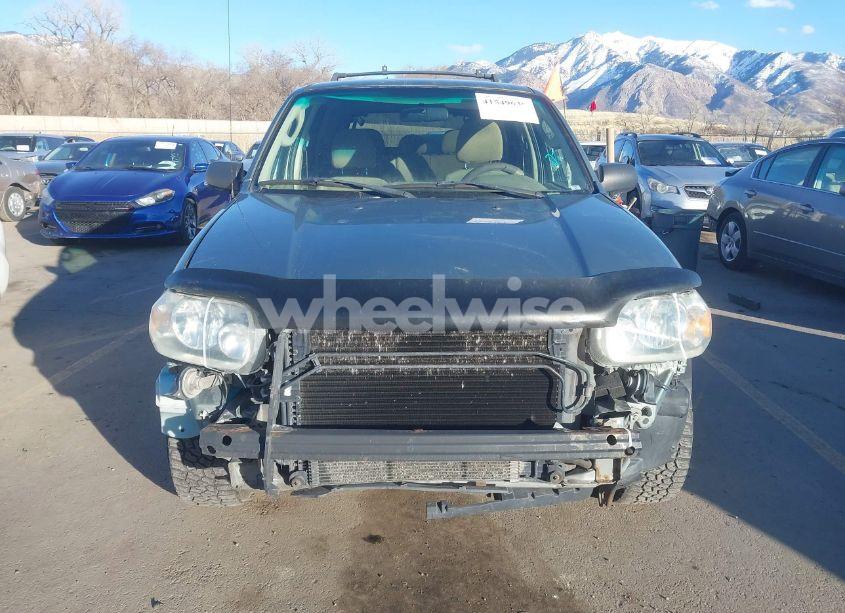 Photo 12 of 2005 Ford Escape XLT (VIN 1FMYU93155KC05319)