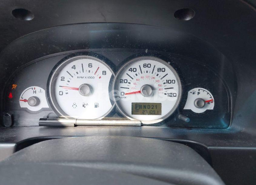 Photo 7 of 2005 Ford Escape XLT (VIN 1FMYU93155KD62445)