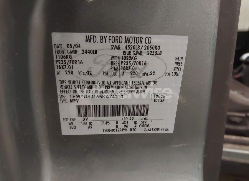 Photo 9 of 2005 Ford Escape XLT (VIN 1FMYU93165KA74210)