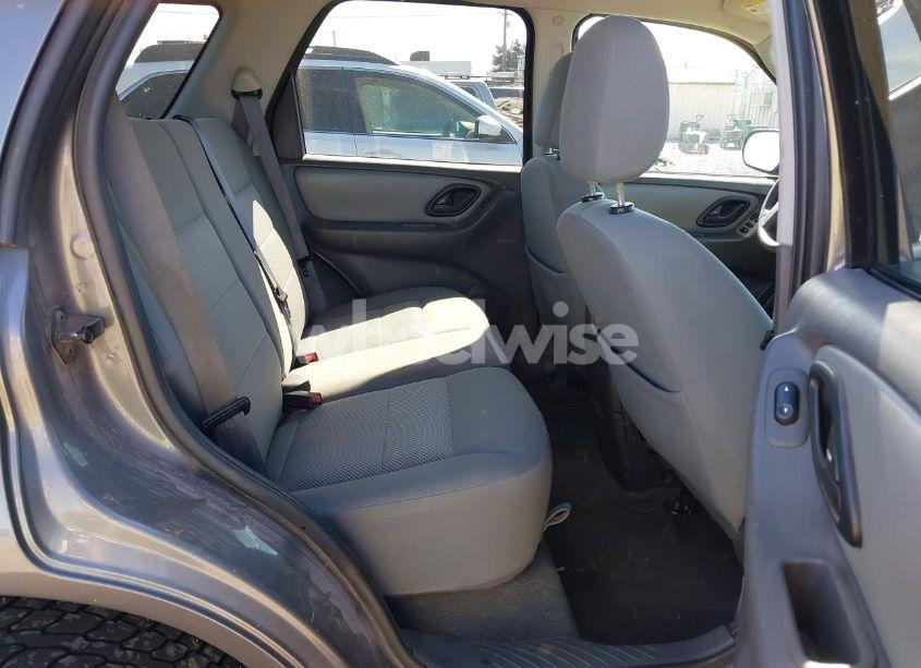 Photo 8 of 2006 Ford Escape XLT/XLT SPORT (VIN 1FMYU93166KB18305)