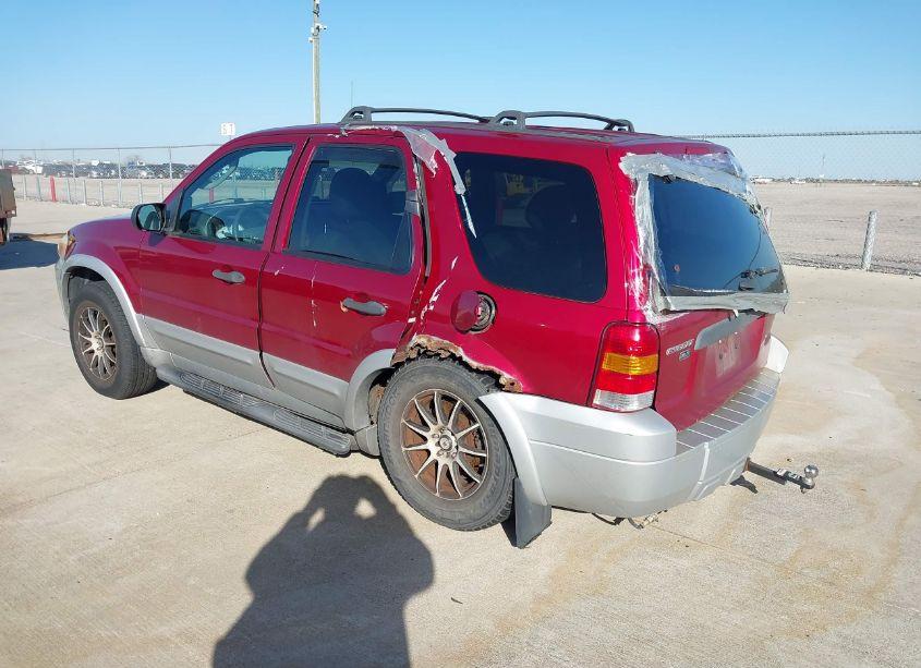 Photo 3 of 2007 Ford Escape XLT/XLT SPORT (VIN 1FMYU93167KA62271)