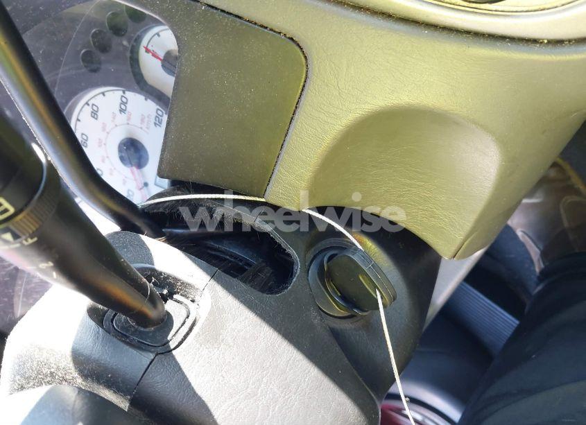 Photo 11 of 2003 Ford Escape XLT (VIN 1FMYU93173KB11200)