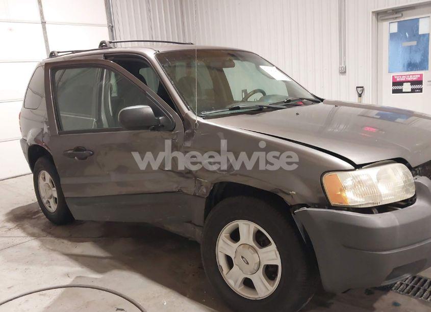 Photo 6 of 2003 Ford Escape XLT (VIN 1FMYU93173KB24819)