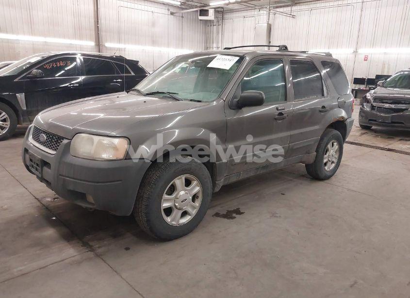 Photo 2 of 2004 Ford Escape XLT (VIN 1FMYU93174KA69760)
