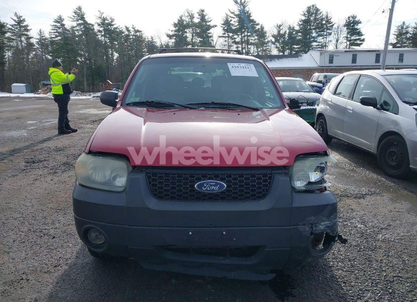 Photo 12 of 2005 Ford Escape XLT (VIN 1FMYU93175KD62432)