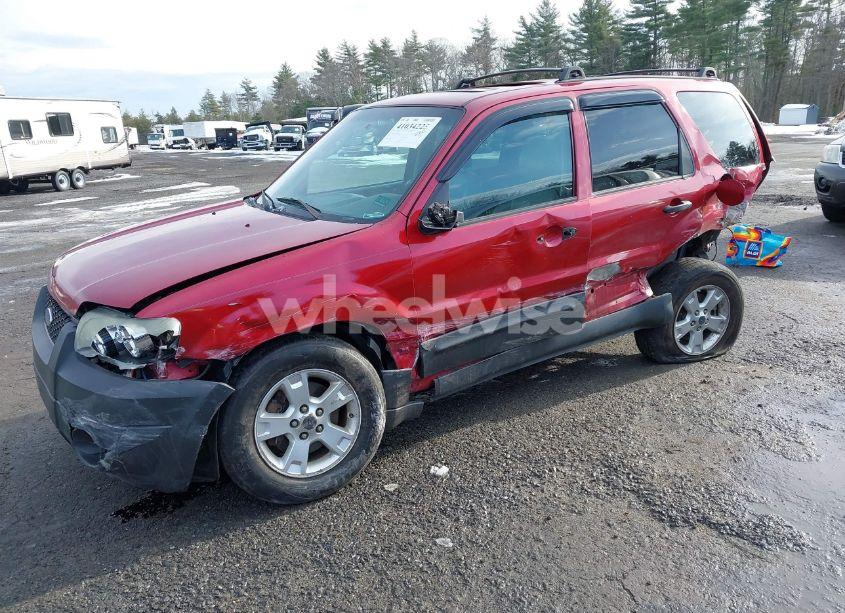 Photo 2 of 2005 Ford Escape XLT (VIN 1FMYU93175KD62432)
