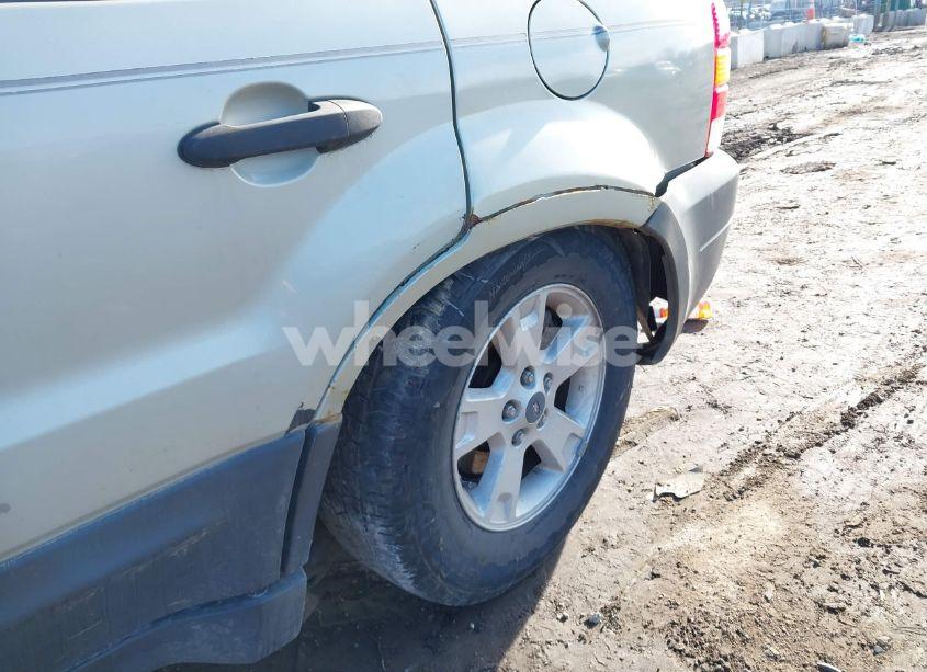 Photo 17 of 2006 Ford Escape XLT/XLT SPORT (VIN 1FMYU93176KA46062)