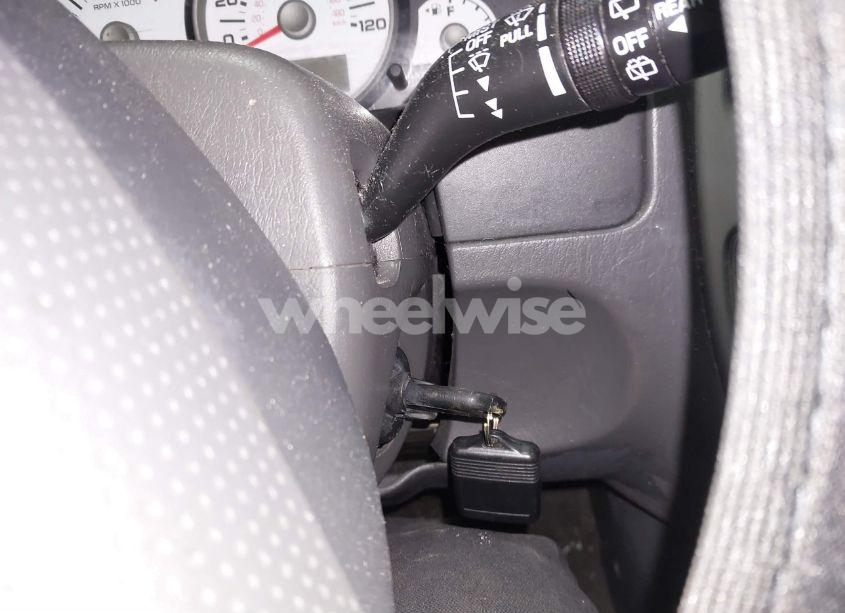 Photo 11 of 2006 Ford Escape (VIN 1FMYU93176KD26077)