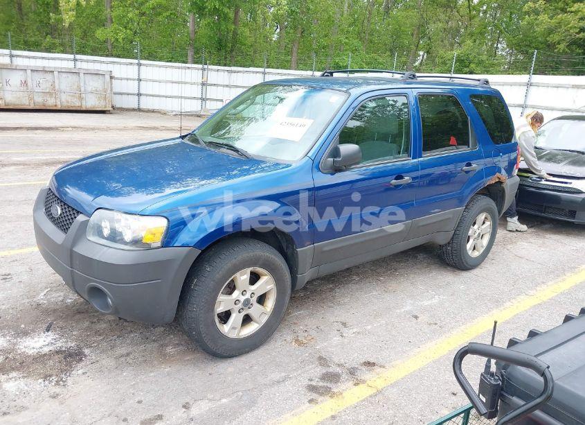 Photo 2 of 2007 Ford Escape XLT/XLT SPORT (VIN 1FMYU93177KA02872)
