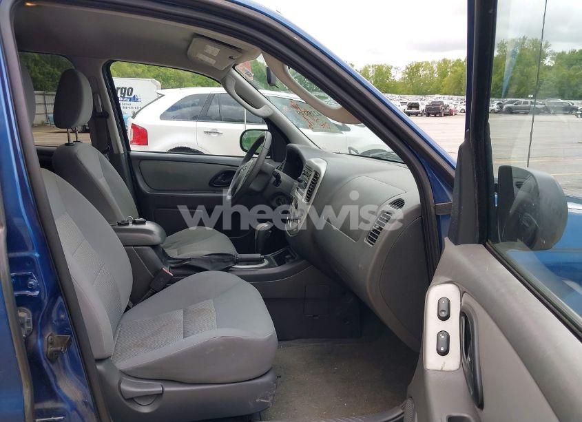 Photo 5 of 2007 Ford Escape XLT/XLT SPORT (VIN 1FMYU93177KA02872)