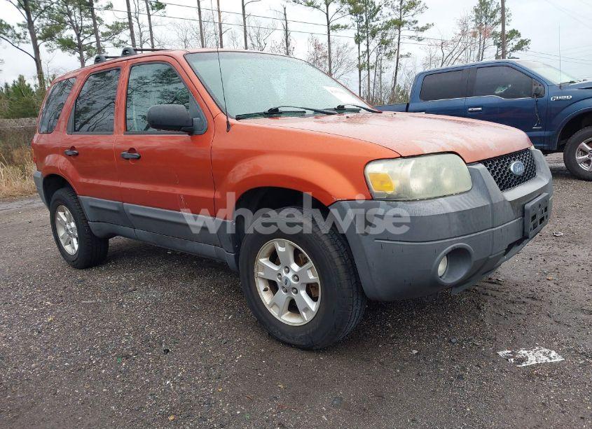 2007 Ford Escape XLT/XLT SPORT (VIN 1FMYU93177KA38867) main photo