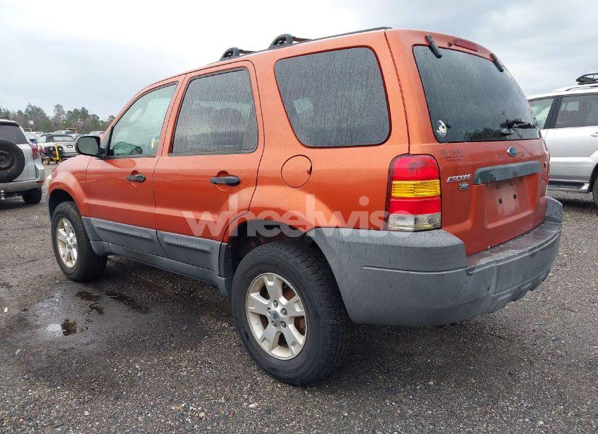 Photo 3 of 2007 Ford Escape XLT/XLT SPORT (VIN 1FMYU93177KA38867)